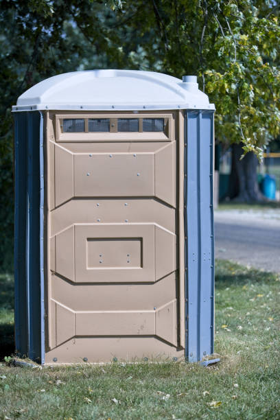 Portable Toilet Options We Offer in Pelzer, SC